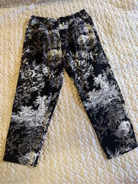 NYDJ Ines Slim Pants Elastic Waist Vista Valley Floral Toile